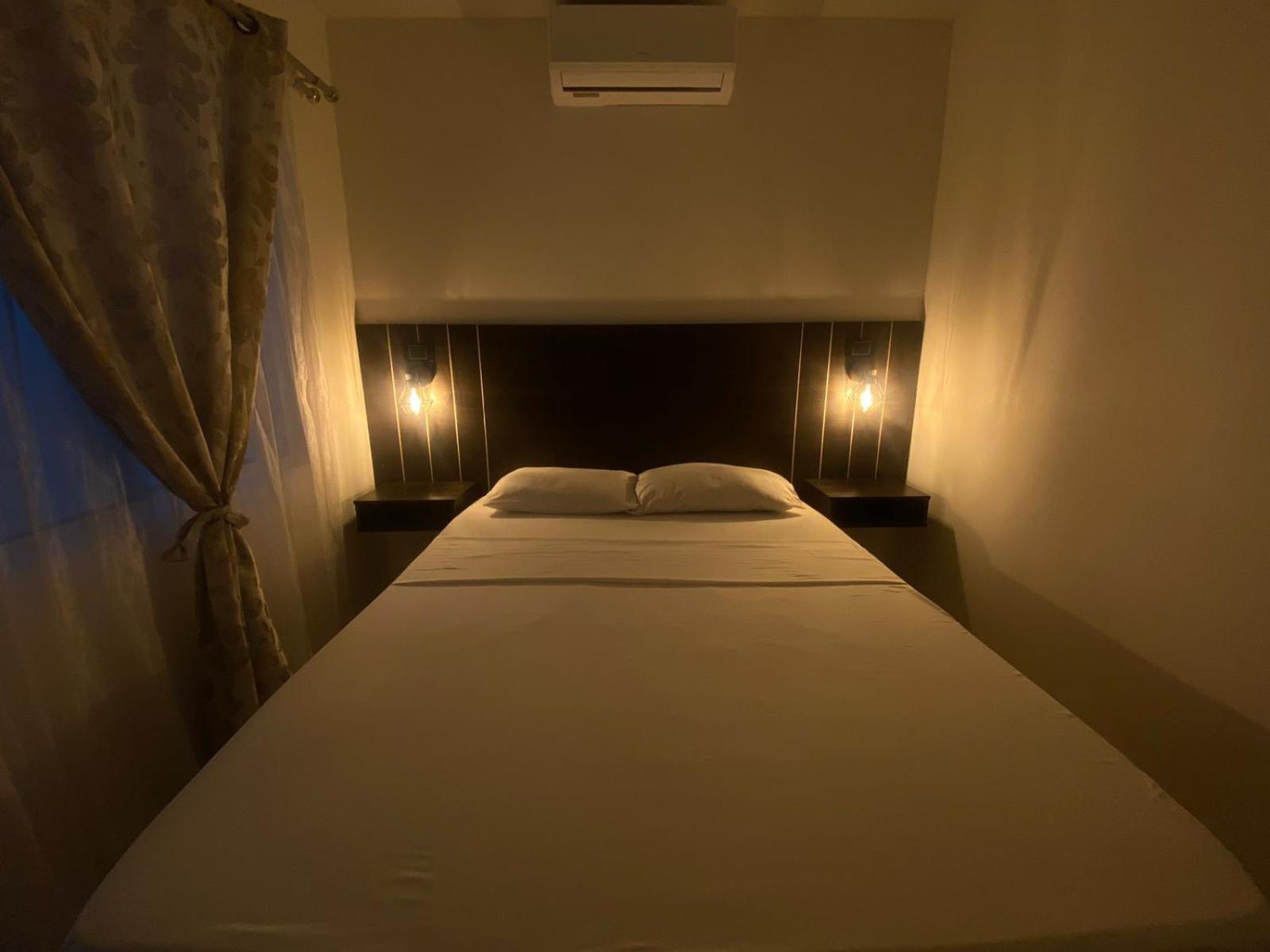 Ebenezer Hotel